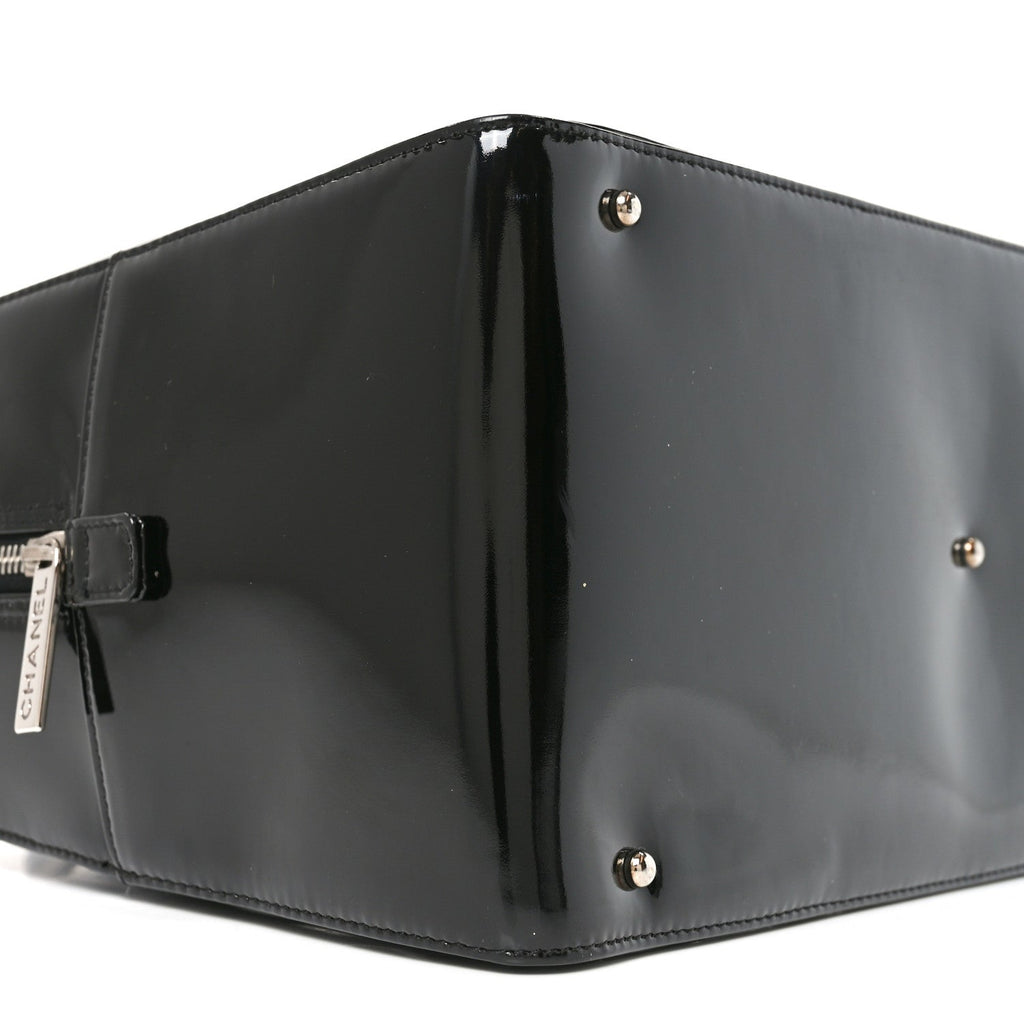 Patent Quilted Chocolate Bar Bowler Black