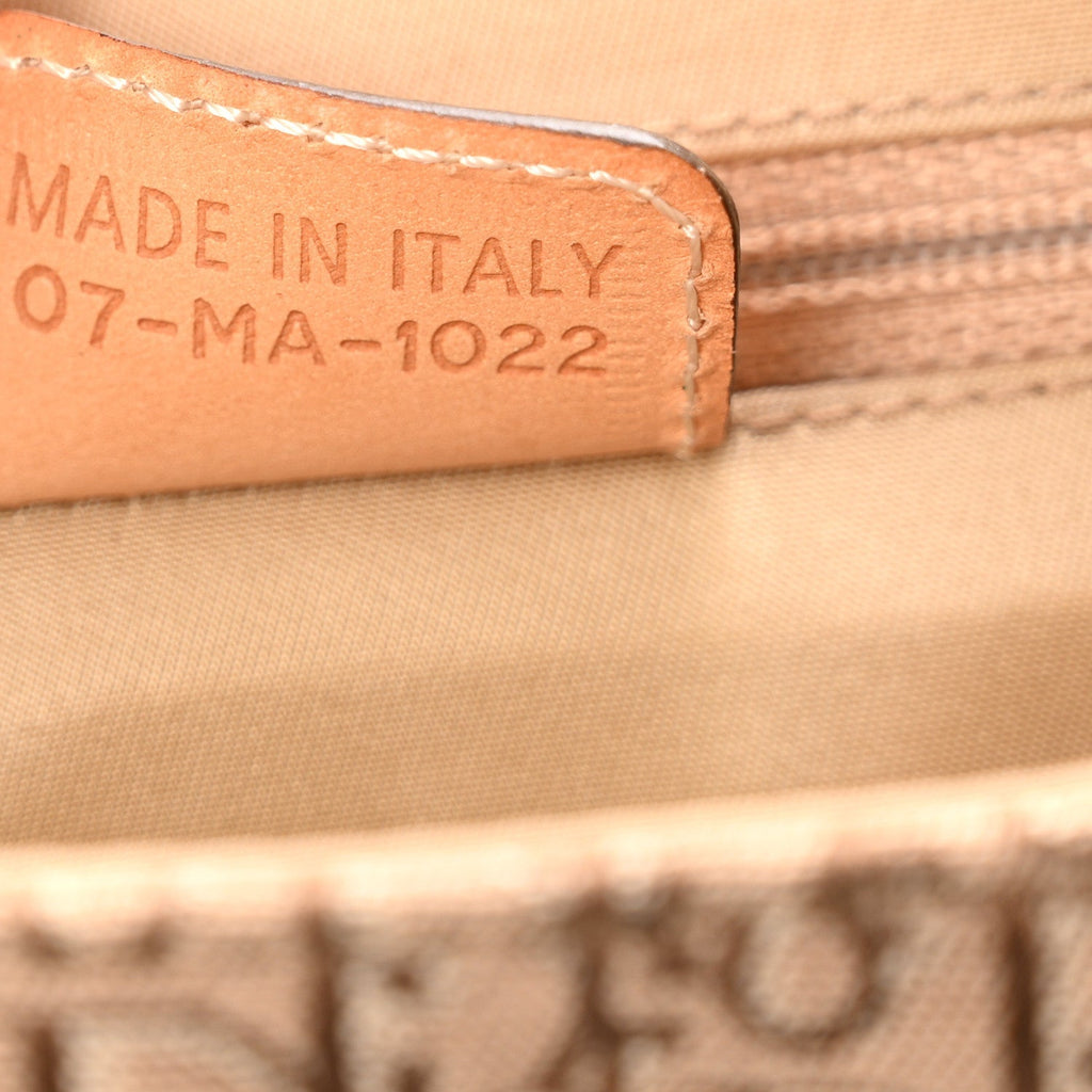 Calfskin Monogram Street Chic Columbus Beige