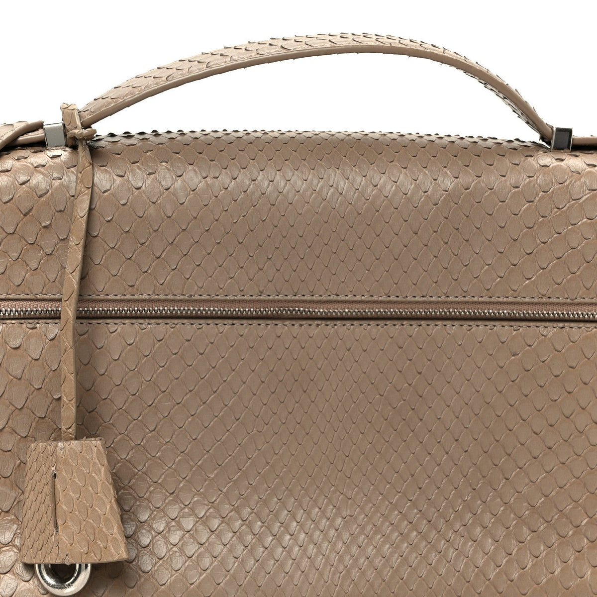 Matte Snakeskin Extra Pocket L27 Grey