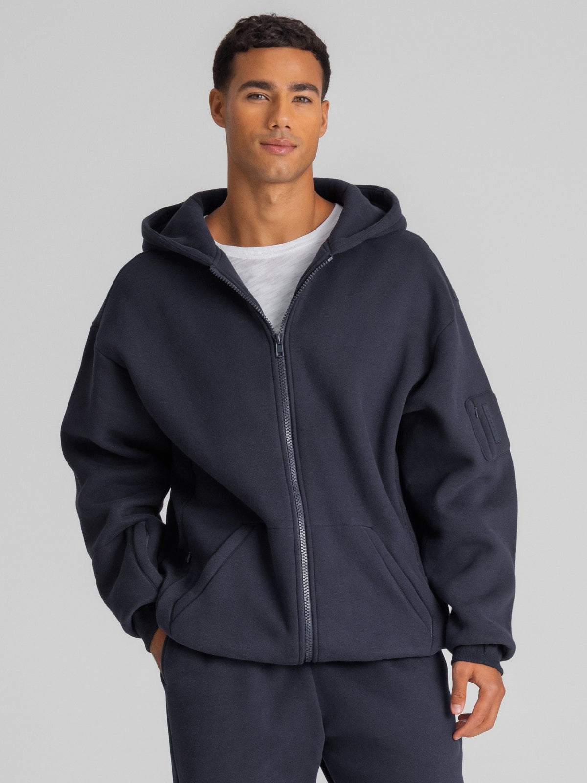 Explorer Travel Zip Hoodie – Mega