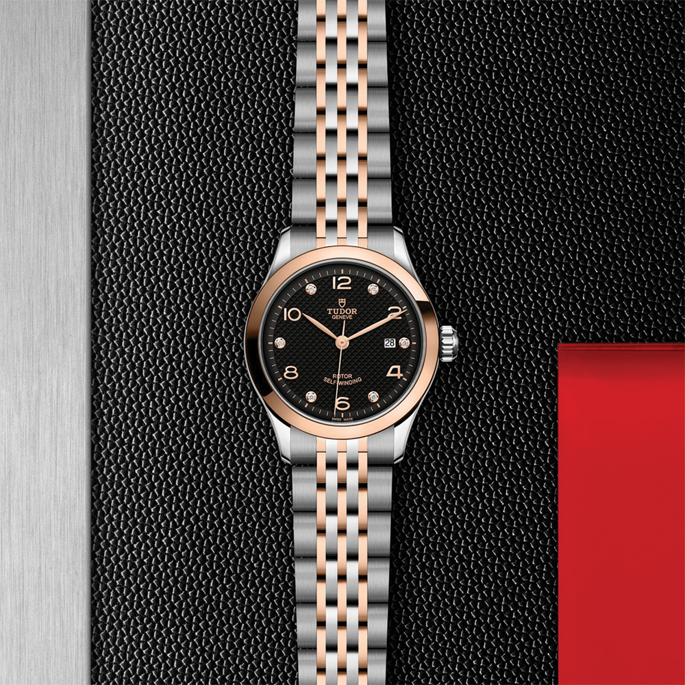 1926 Two-Tone 28mm - Black, Diamond-Set on Bracelet