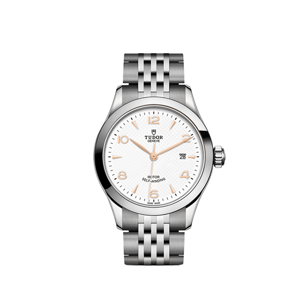1926 28mm - White on Bracelet