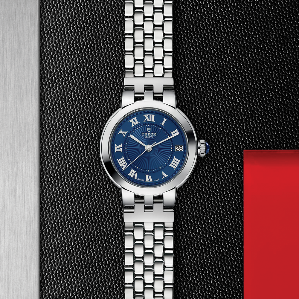 Clair de Rose 34mm - Blue on Bracelet