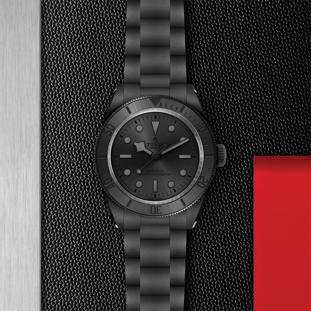 Black Bay Ceramic 41mm - Black on Bracelet