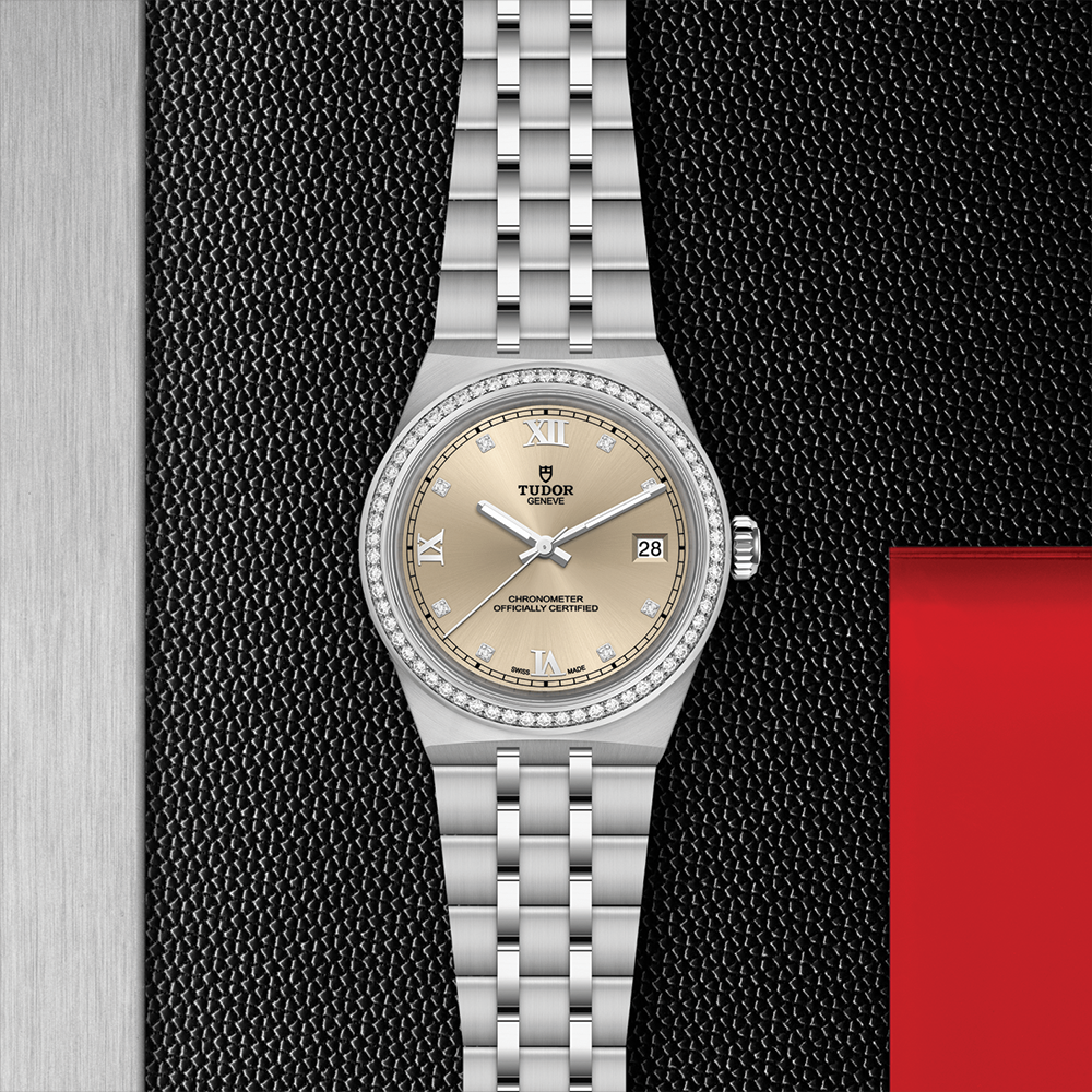 TUDOR Royal 36mm - Ivory, Diamond-Set on Bracelet