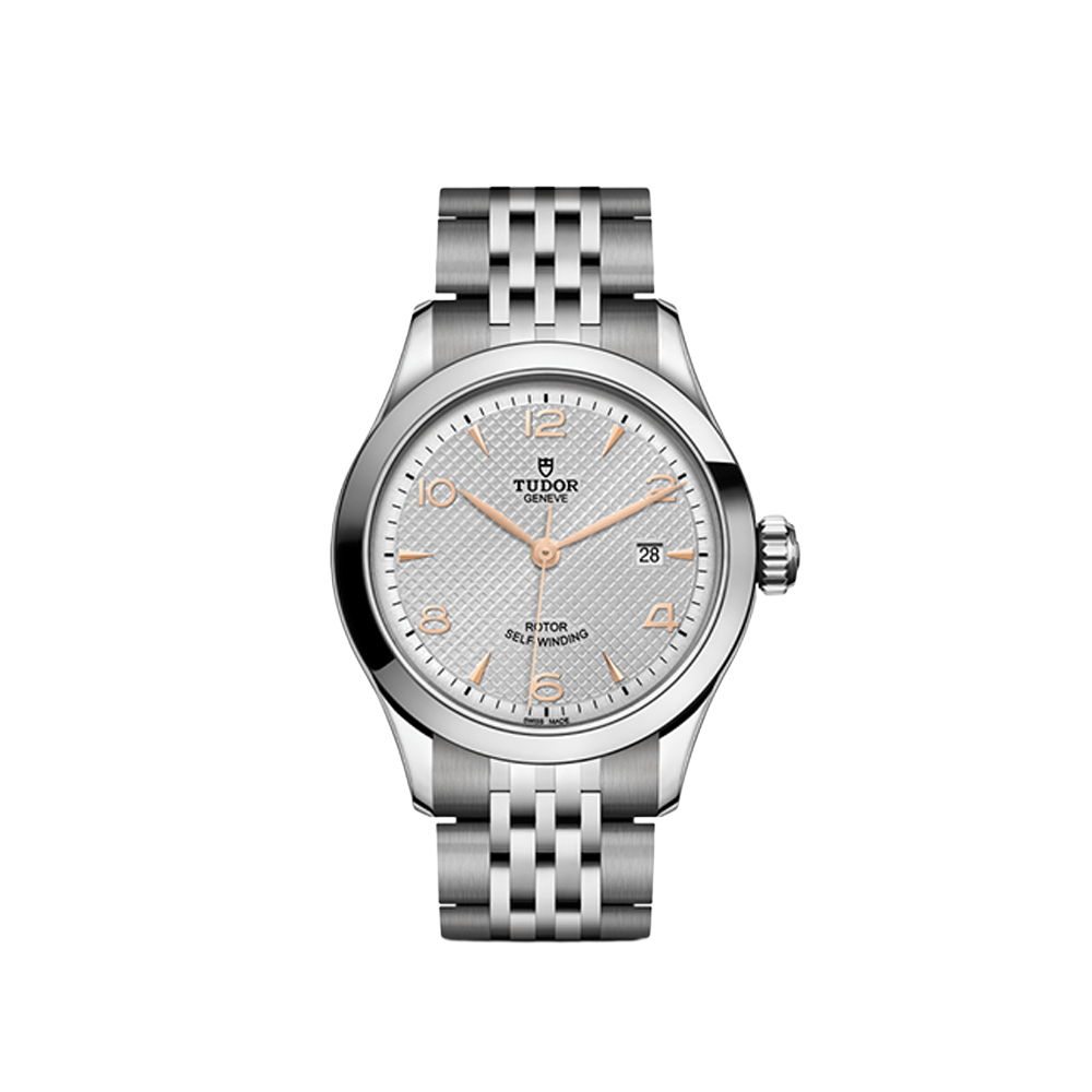 1926 28mm - Silver on Bracelet