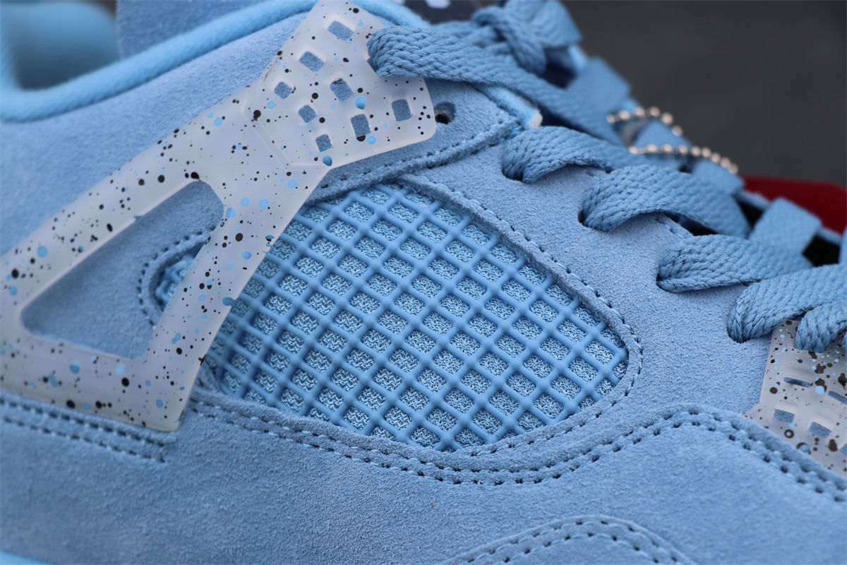 Air Jordan 4 Retro 'UNC Football' PE