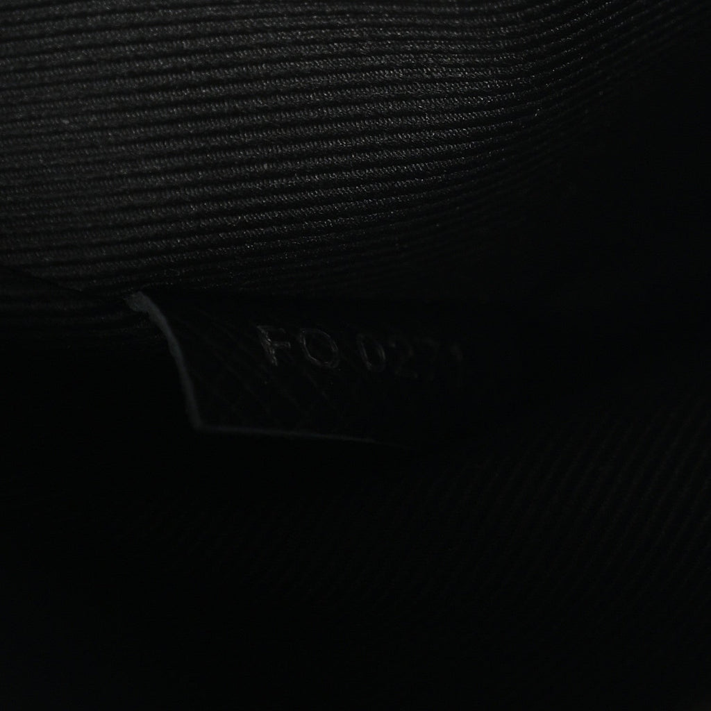 Taiga Monogram Eclipse Outdoor Messenger Black