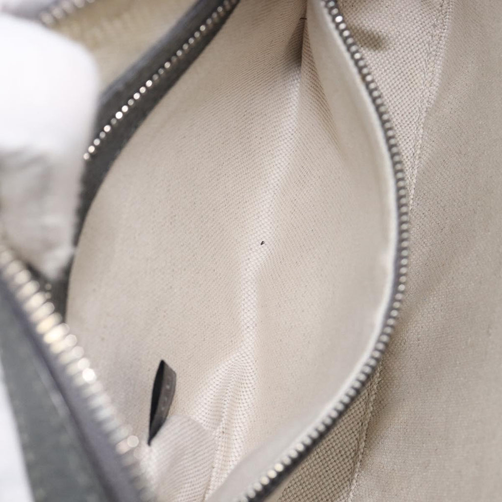 GUCCI GG Supreme Shoulder Bag PVC Gray Silver 699439 Auth 209865V