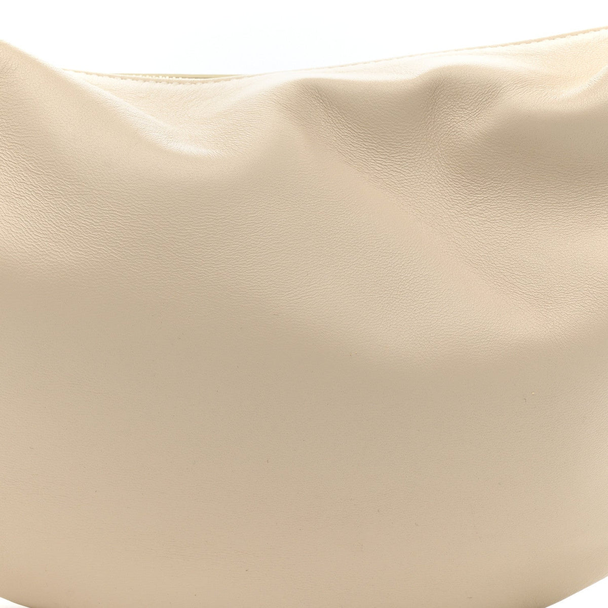 Calfskin Medium Olivia Hobo Off White