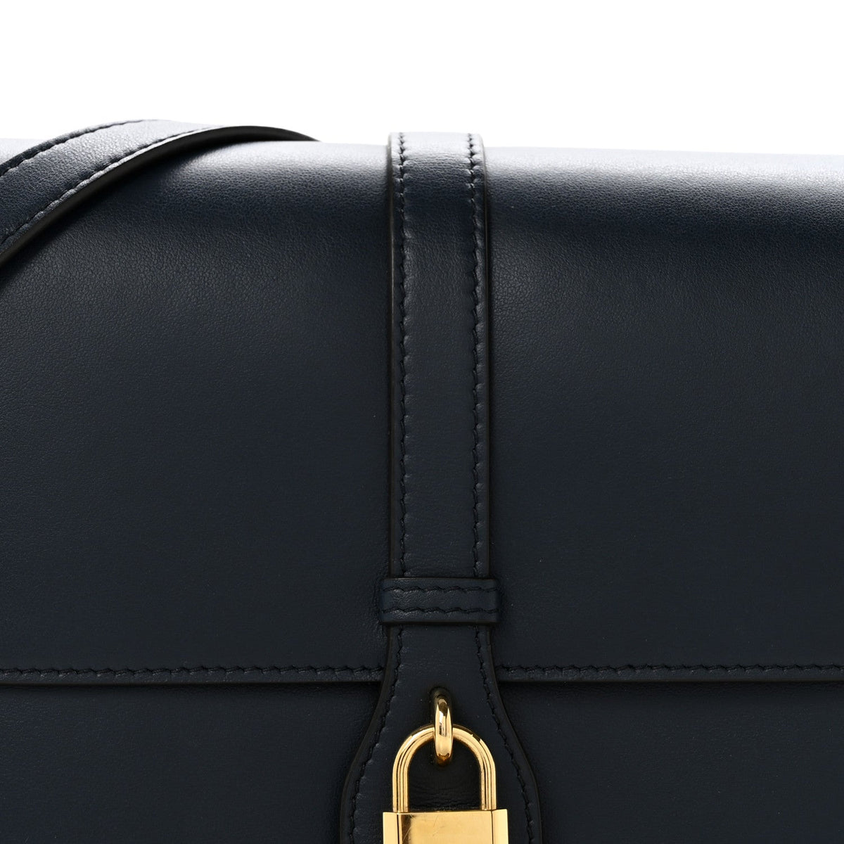 Smooth Calfskin Medium Tabou Navy Blue