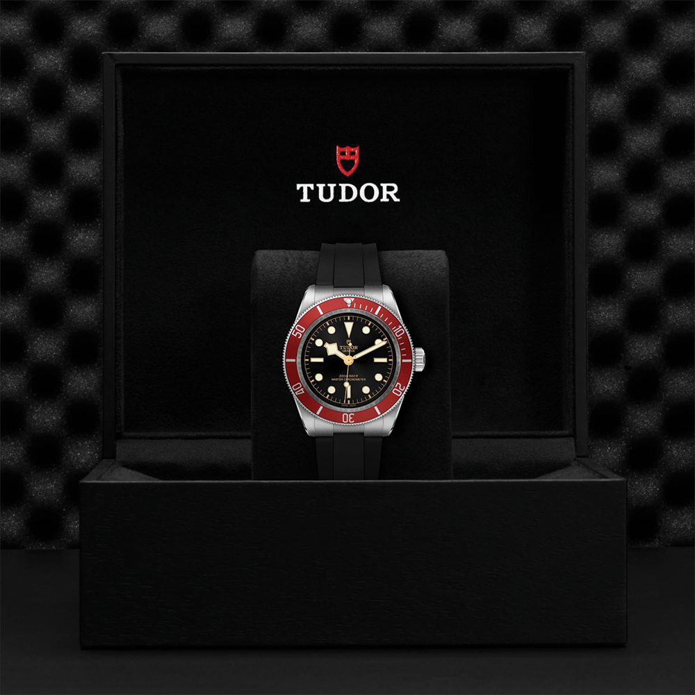 Black Bay 41mm - Black, Burgundy Bezel on Rubber Strap