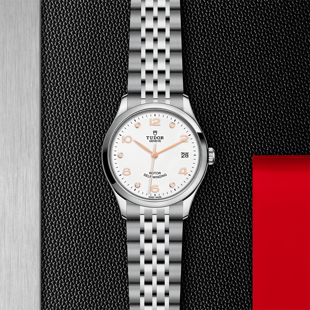 1926 36mm - White Diamond-Set on Bracelet
