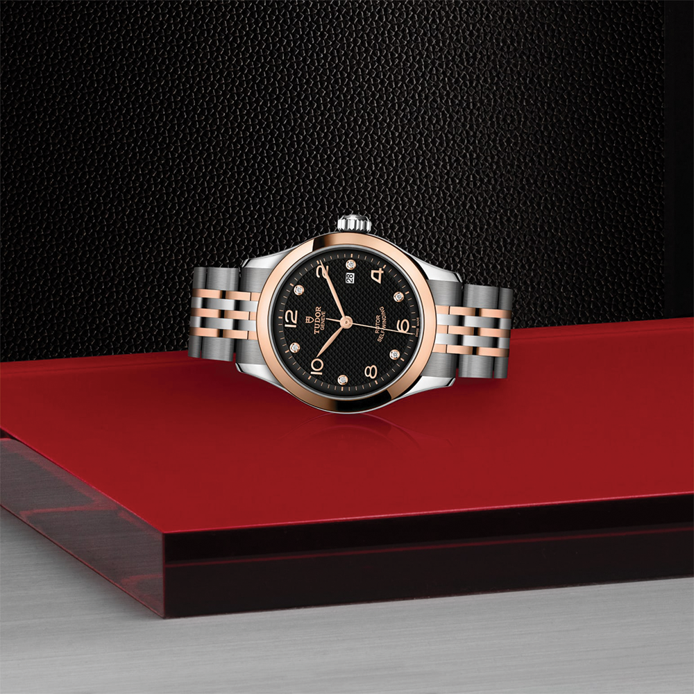 1926 Two-Tone 28mm - Black, Diamond-Set on Bracelet