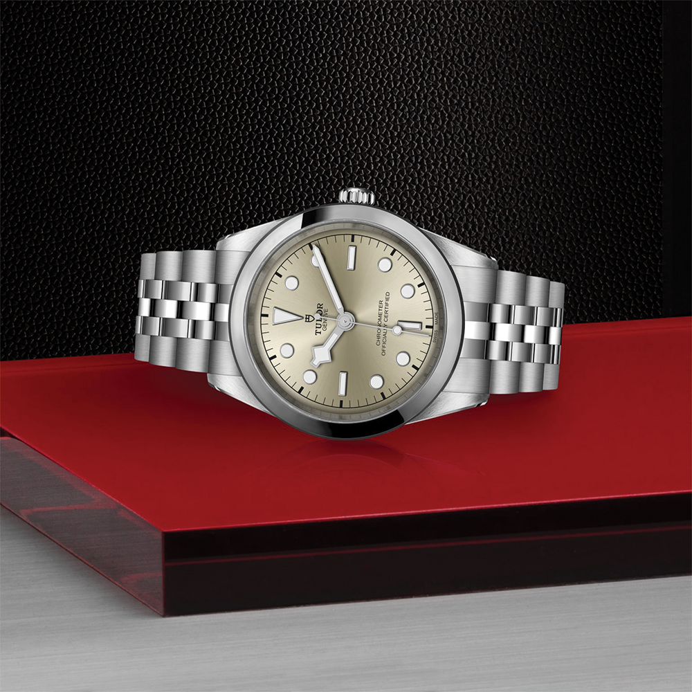 Black Bay One 41mm - Light Champagne on Bracelet