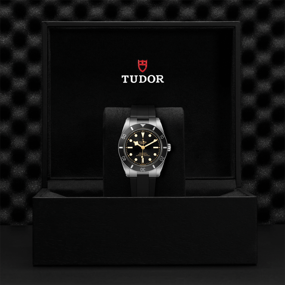 Black Bay 54 37mm - Black on Rubber Strap