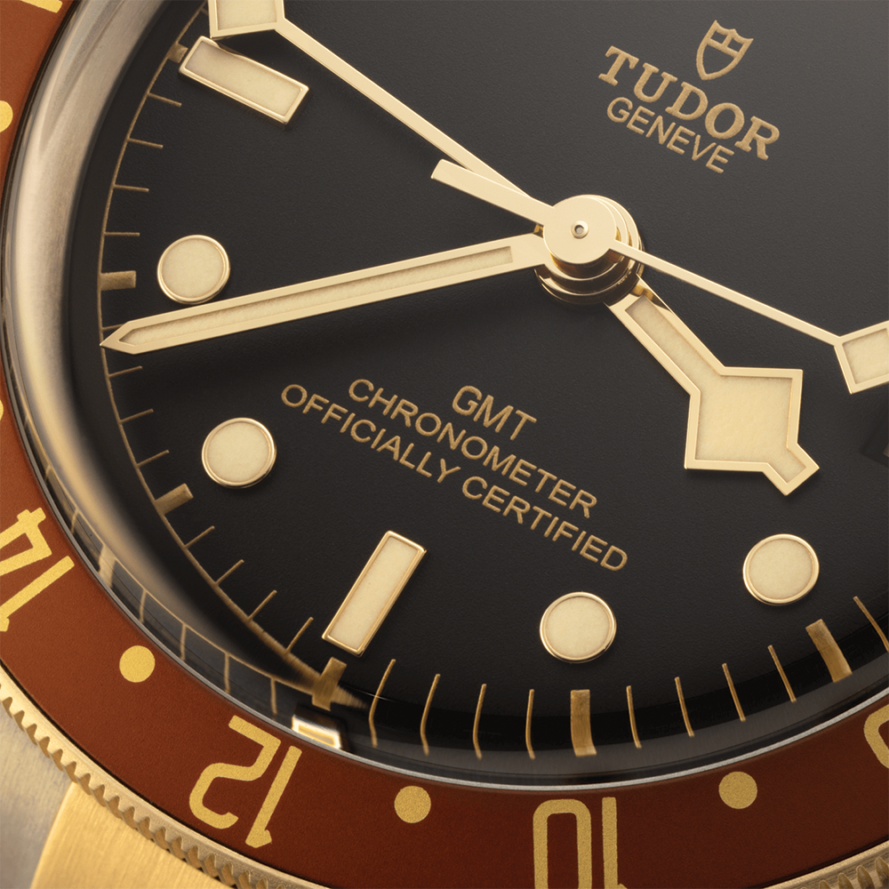 Black Bay GMT S&G 41mm - Black on Bracelet
