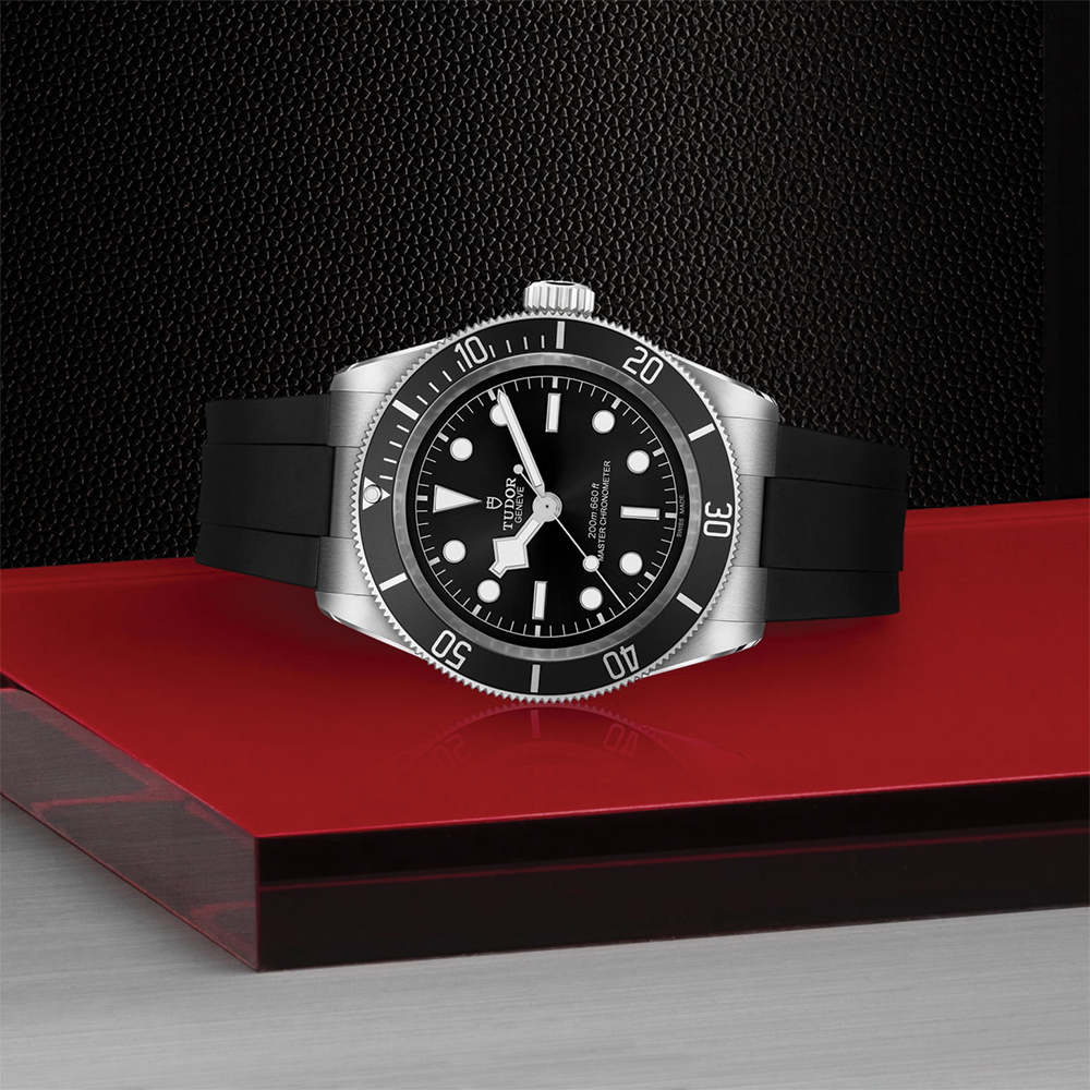 Black Bay 41mm - Black, Black Bezel on Rubber Strap