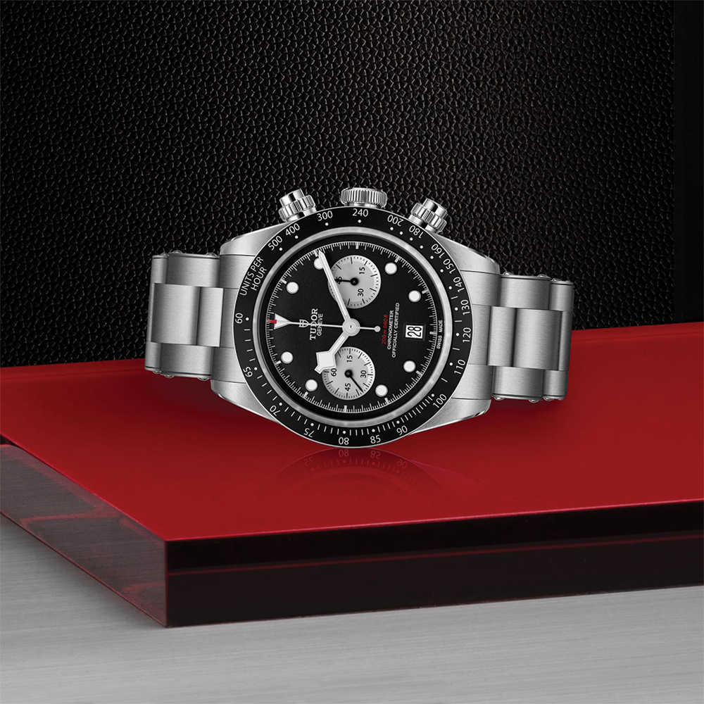 Black Bay Chrono 41mm - Black on 3-Link Bracelet