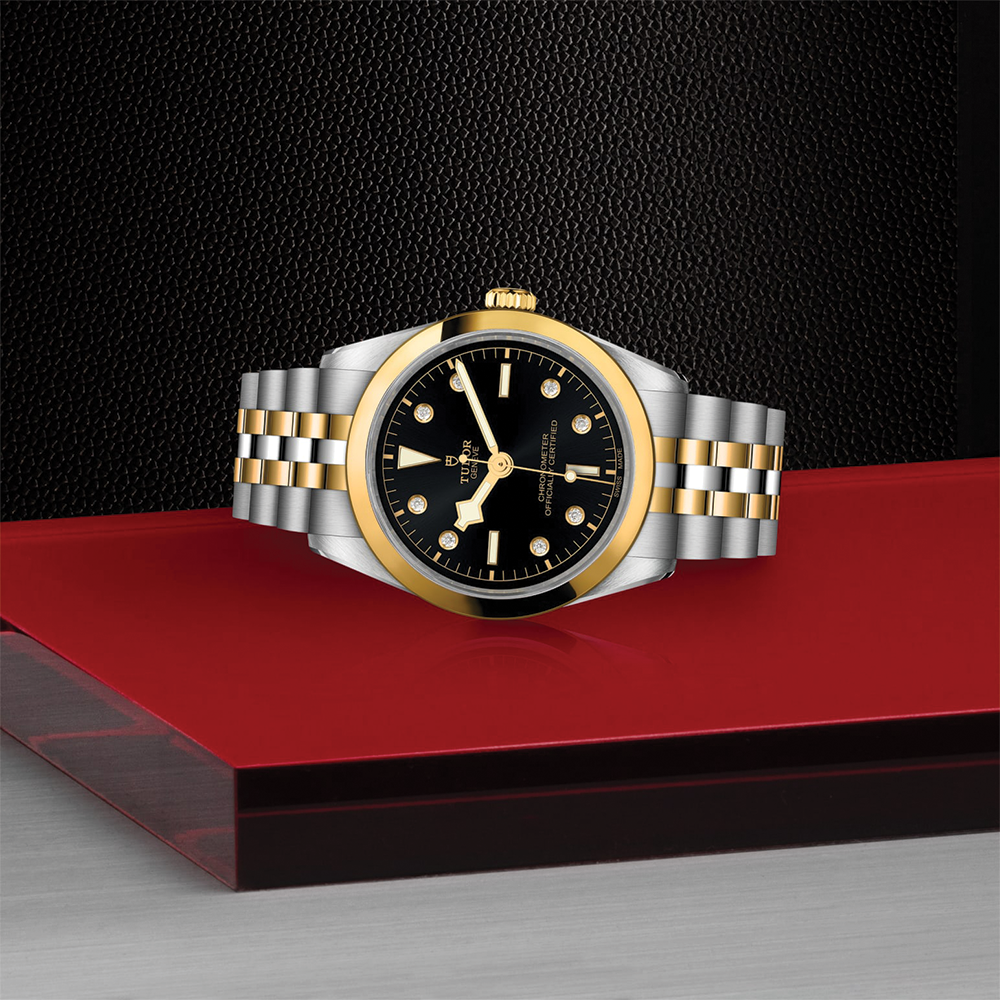 Black Bay One S&G 36mm - Black, Diamond-Set on Bracelet