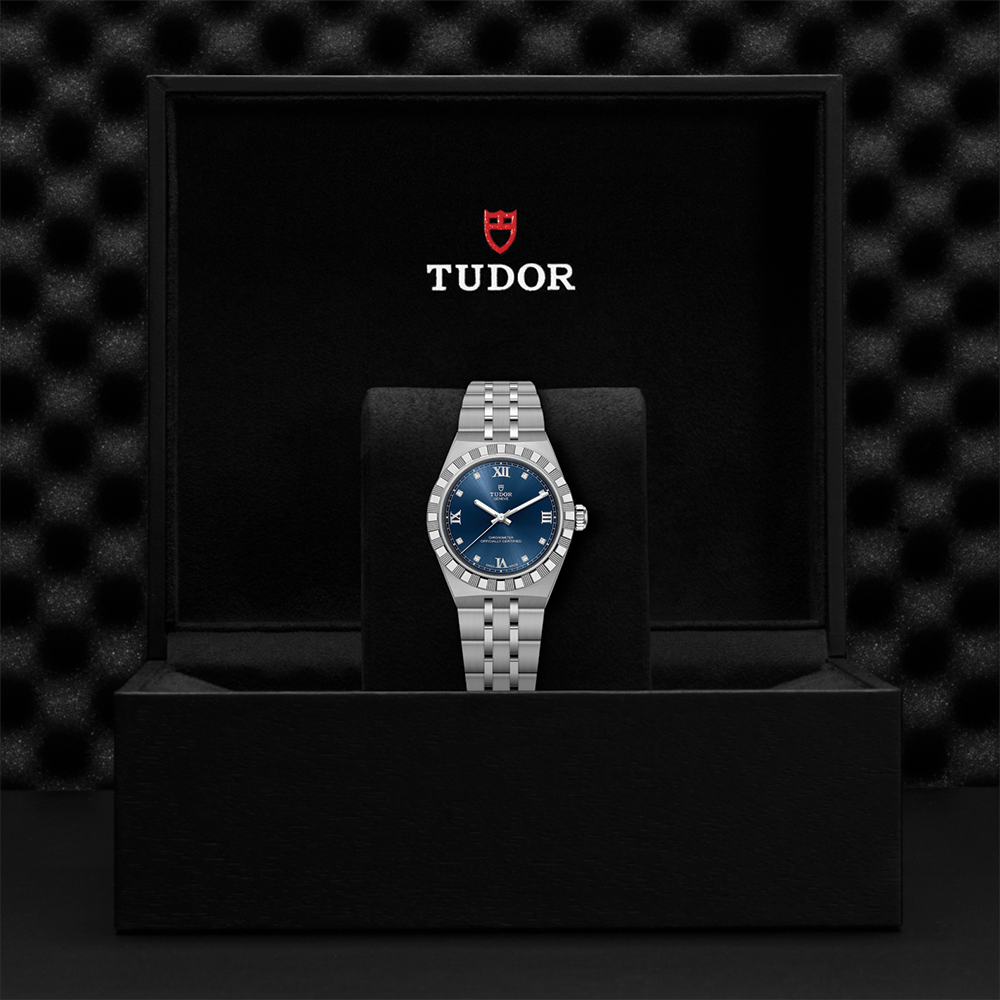 TUDOR Royal 30mm - Blue, Diamond-Set on Bracelet