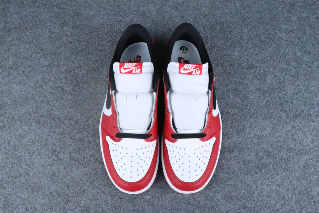 Air Jordan 1 Retro Low OG 'Chicago' 2025