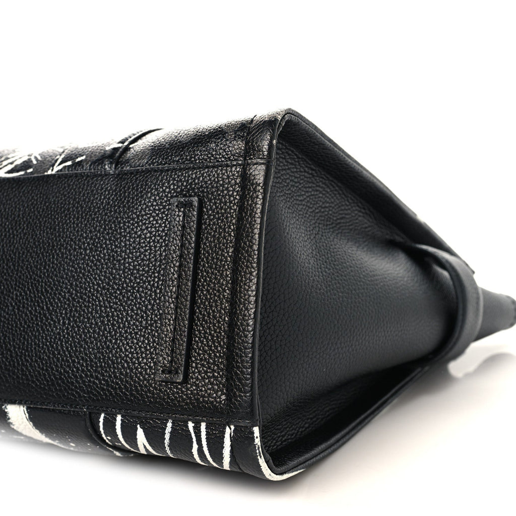 X FUTURA Grained Calfskin Large The Tote Bag Black