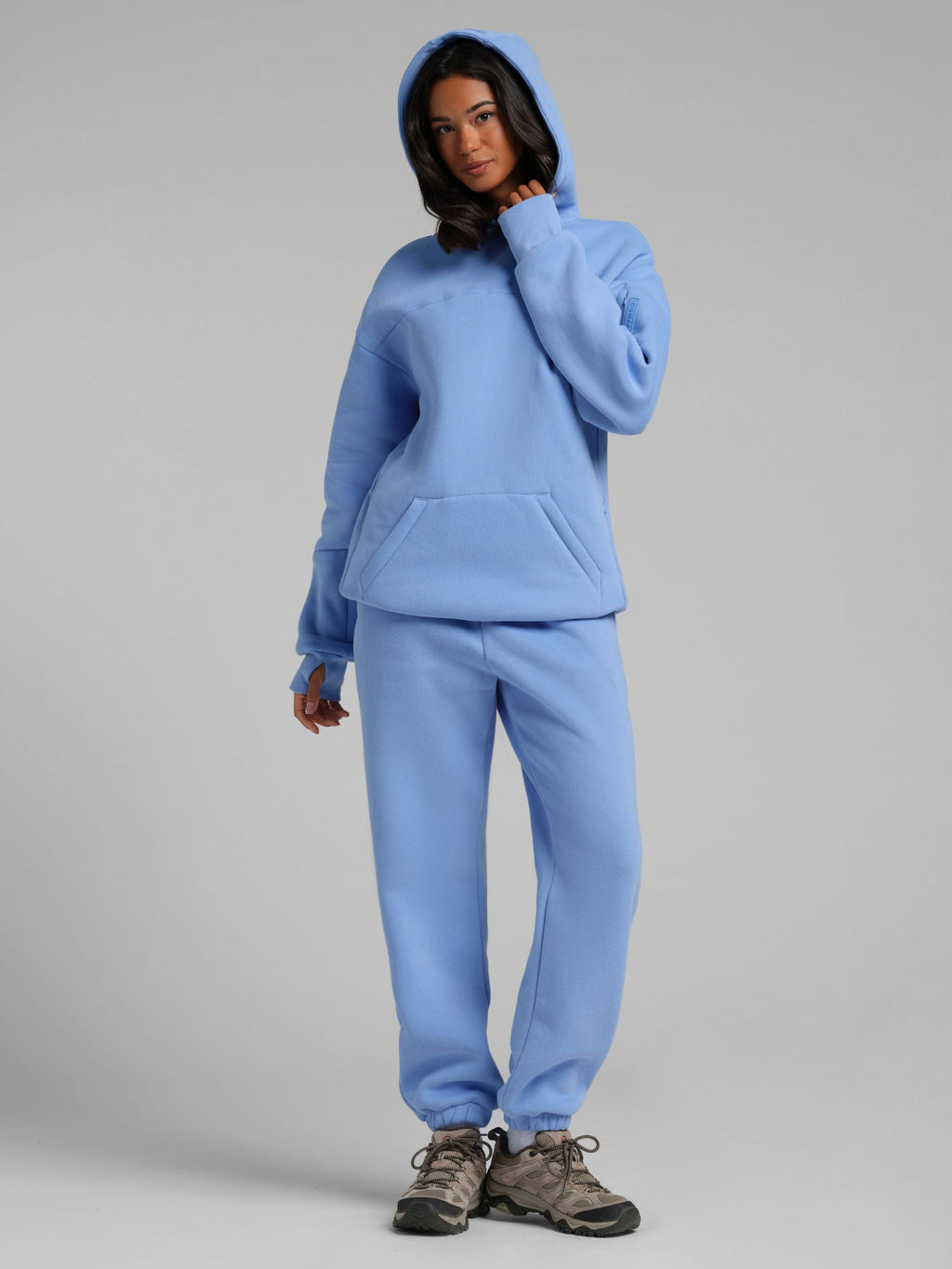 Explorer Travel Hoodie – Mega