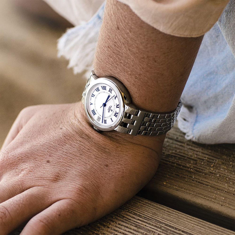 Clair de Rose 34mm - Opaline on Bracelet