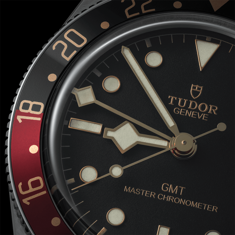 Black Bay 58 GMT 39mm - Black, Burgundy Bezel on 3-Link Bracelet