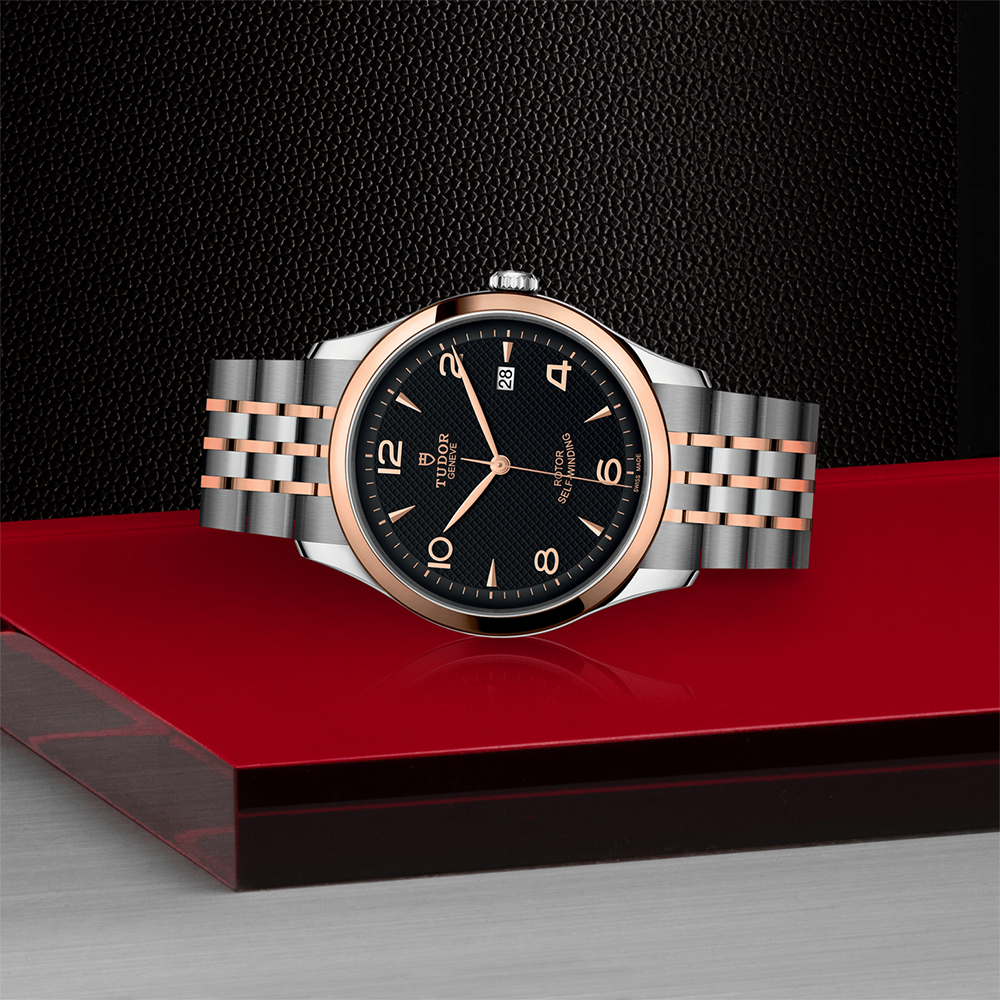 1926 Rose Gold Two-Tone 41mm - Black on Bracelet