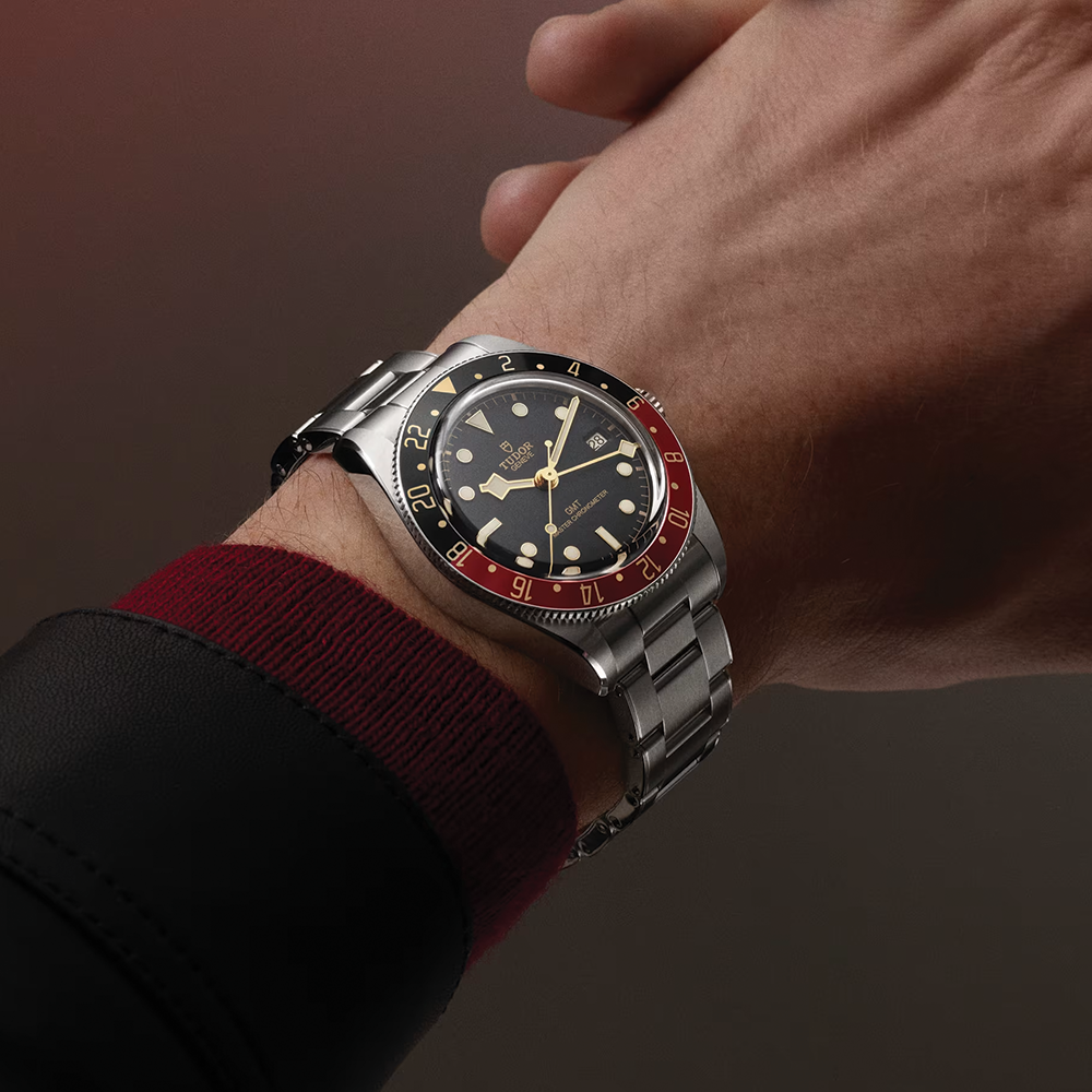 Black Bay 58 GMT 39mm - Black, Burgundy Bezel on 3-Link Bracelet