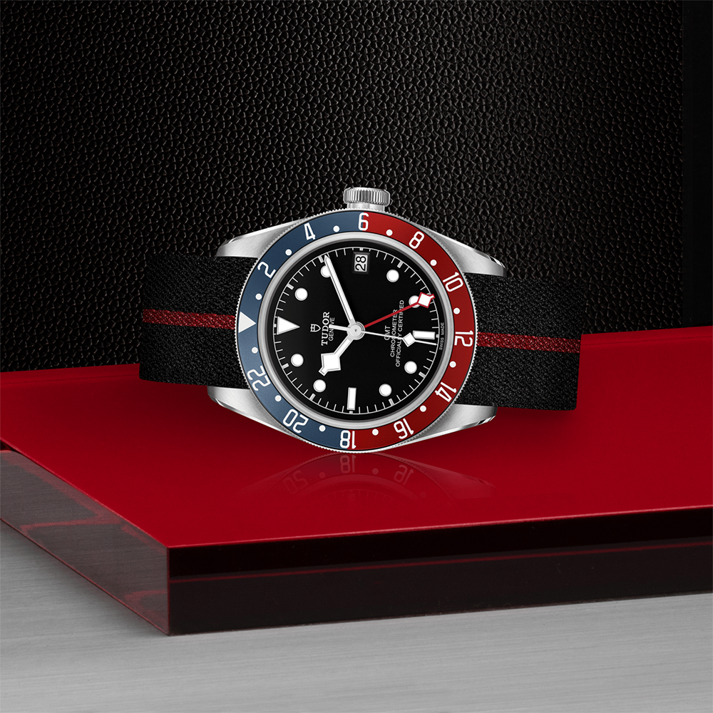 Black Bay GMT 41mm - Black on Fabric Strap