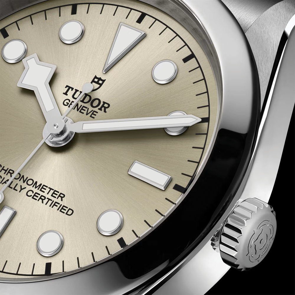 Black Bay One 41mm - Light Champagne on Bracelet