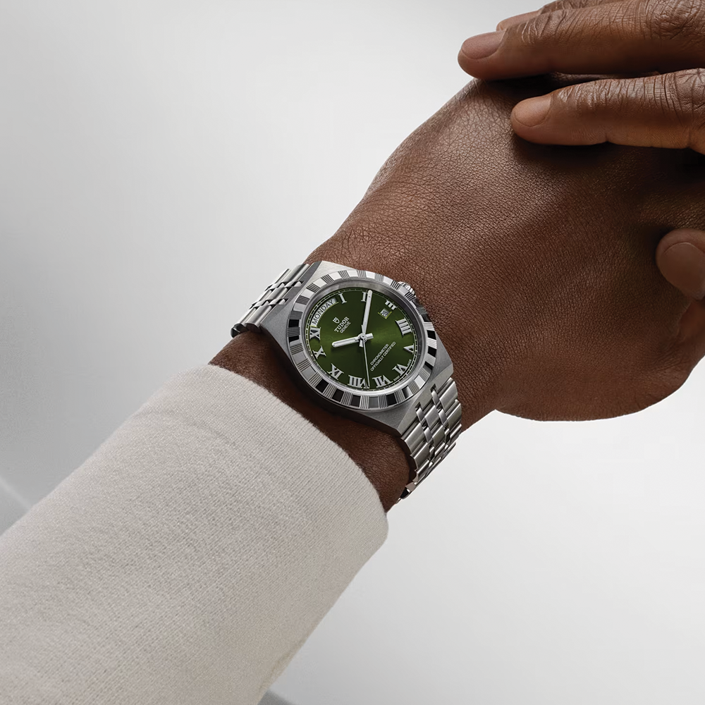 TUDOR Royal Day/Date 40mm - Green on Bracelet