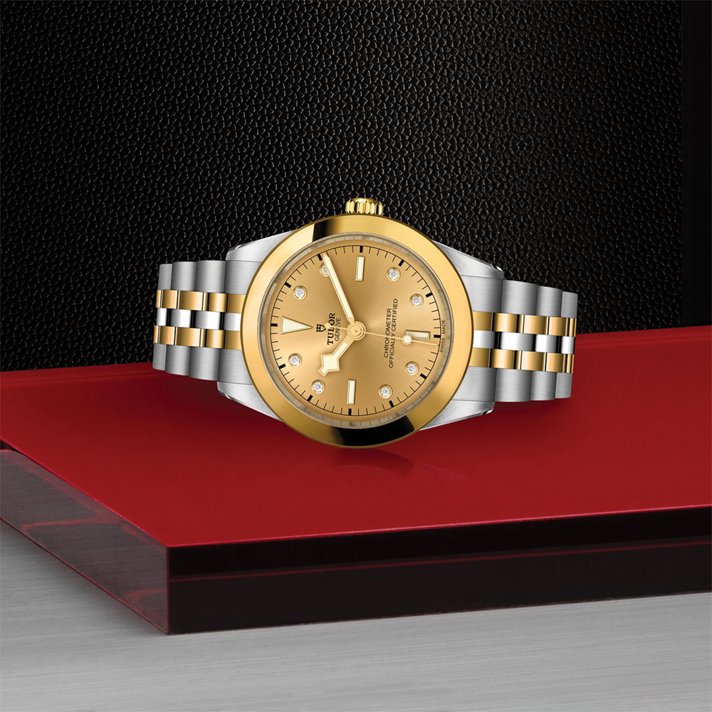 Black Bay One S&G 39mm - Champagne, Diamond-Set on Bracelet