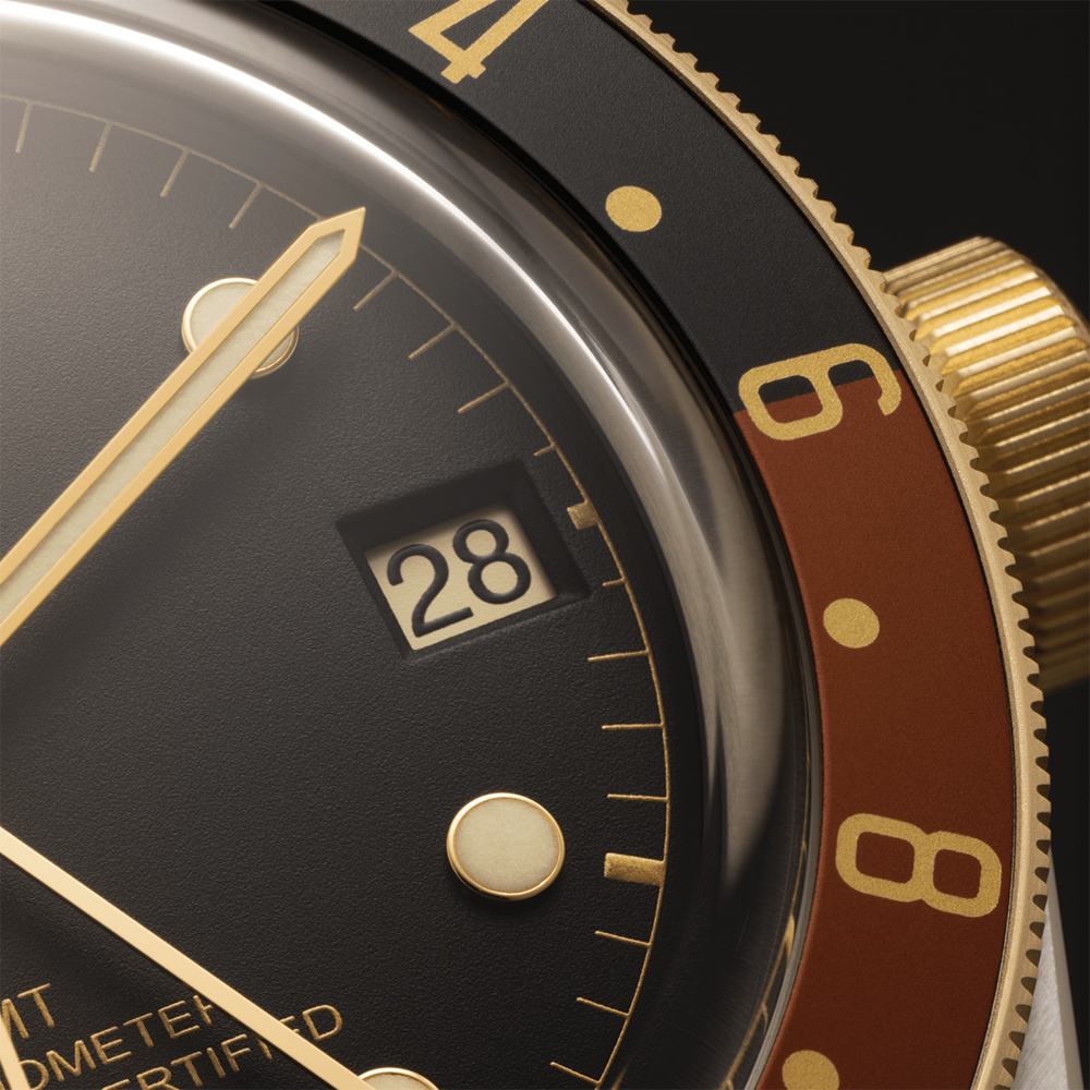 Black Bay GMT S&G 41mm - Black on Bracelet