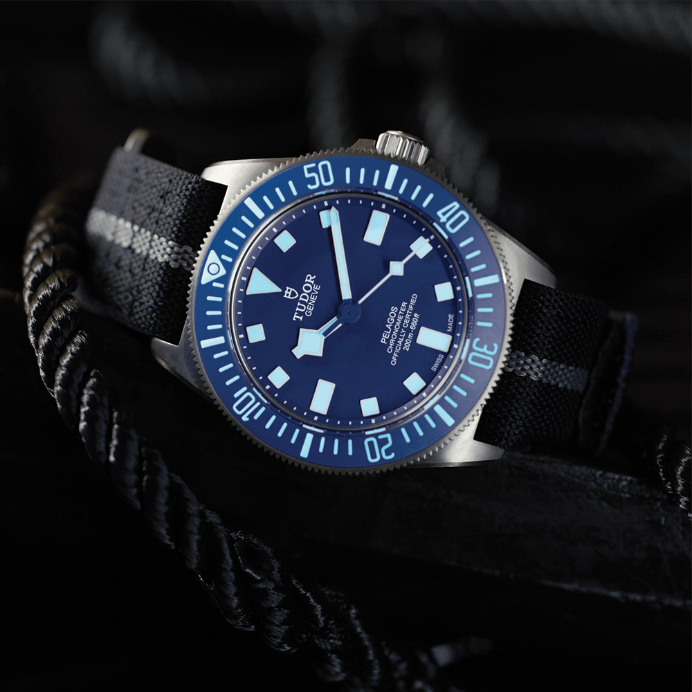 Pelagos FXD Titanium 42mm - Blue on Fabric Strap w/ Extra Rubber Strap