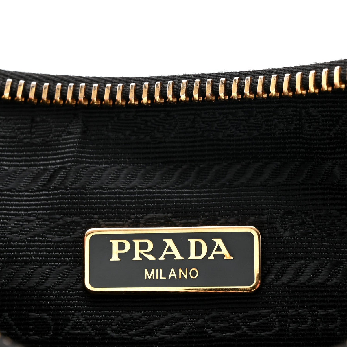 Saffiano Lux Re-Edition 2005 Shoulder Bag Black