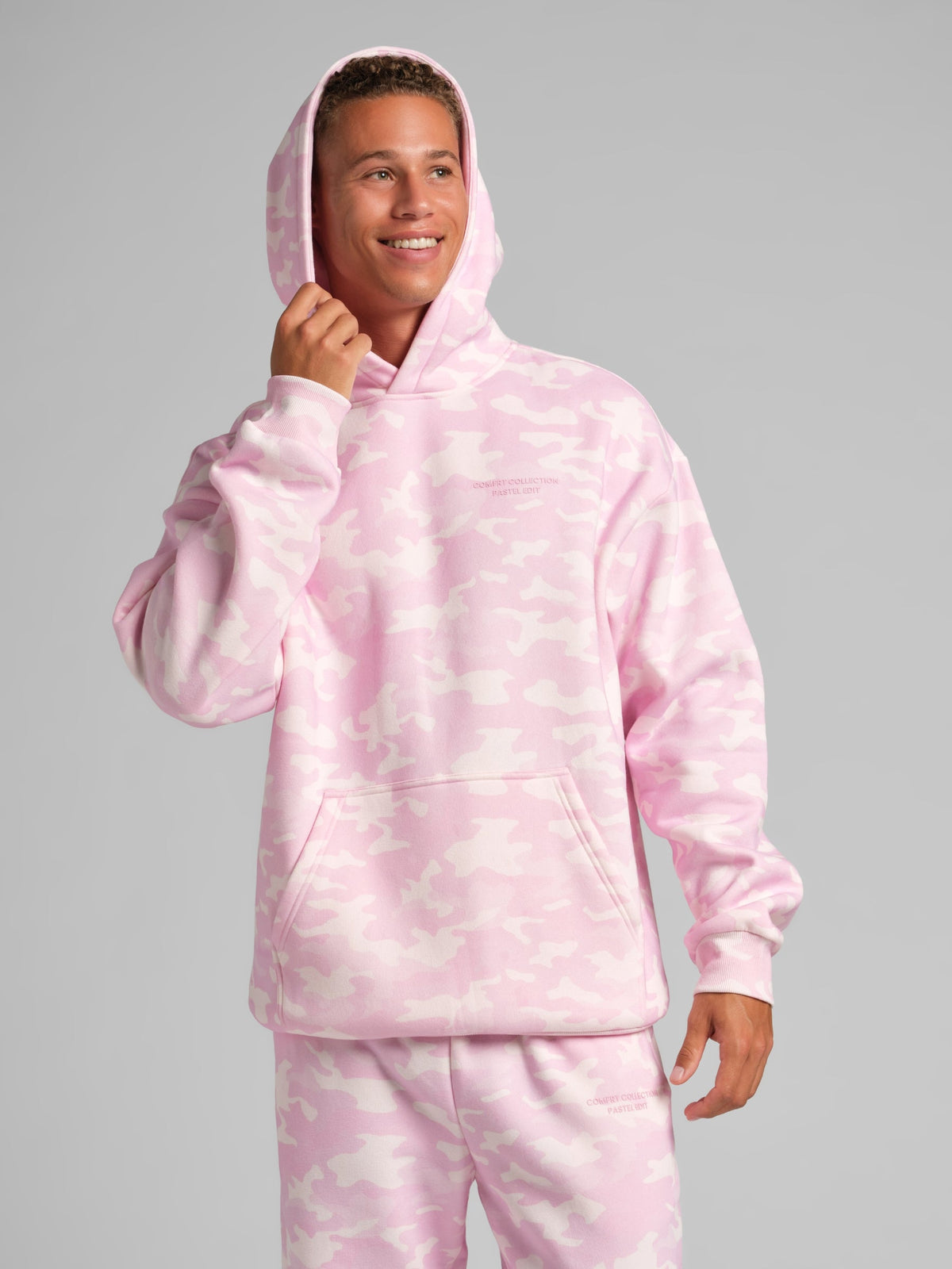 Pastel Hoodie – Mega