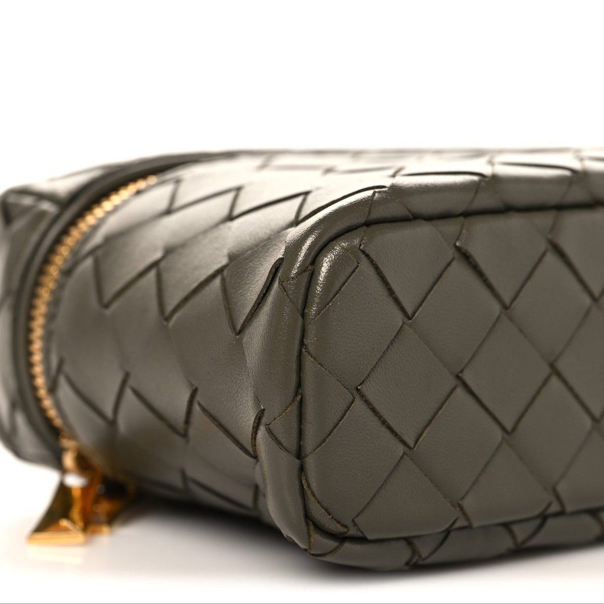 Calfskin Intrecciato Bang Bang Vanity Case Pinecone