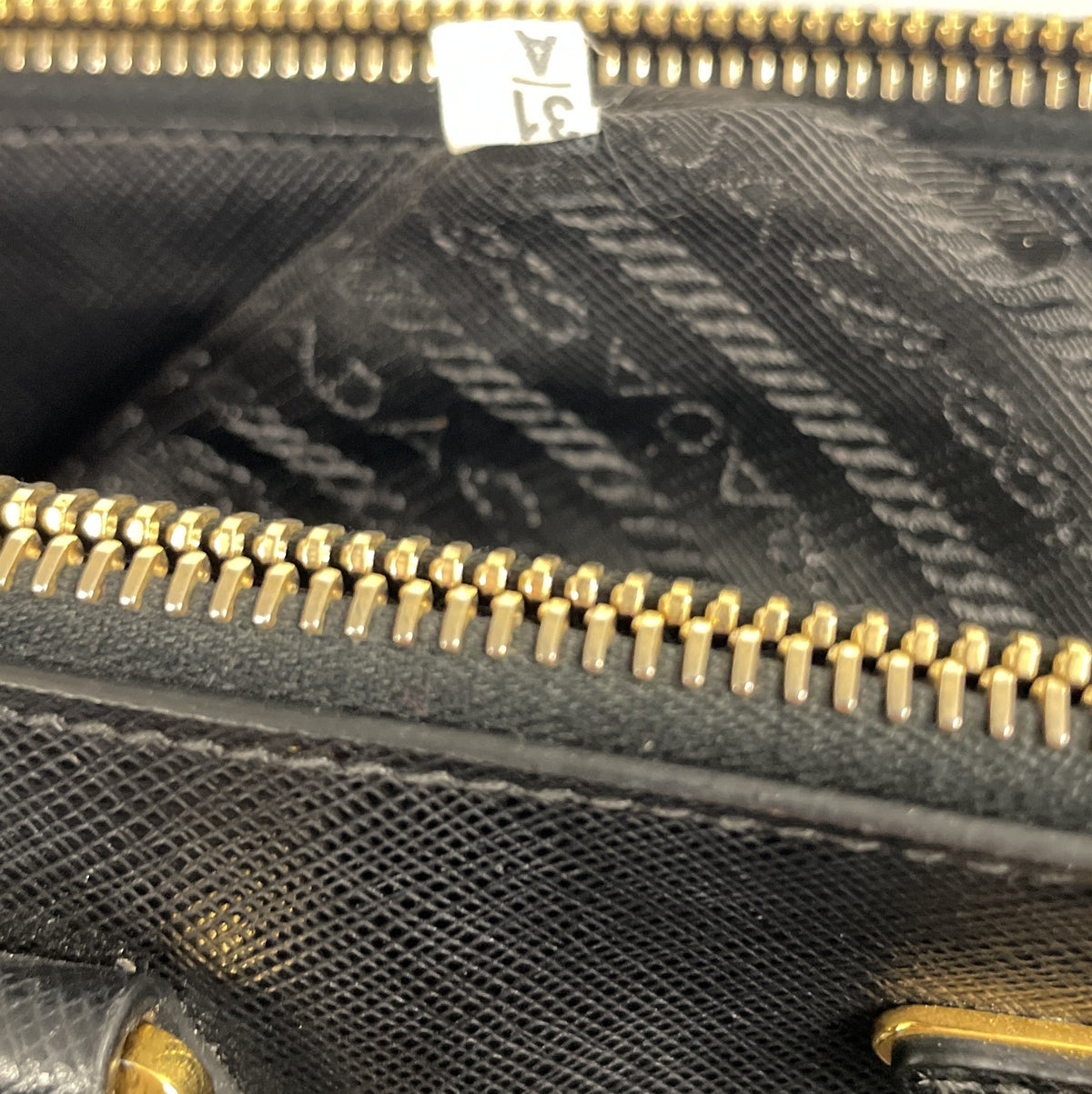 Double Zip Lux Tote Saffiano Leather XL
