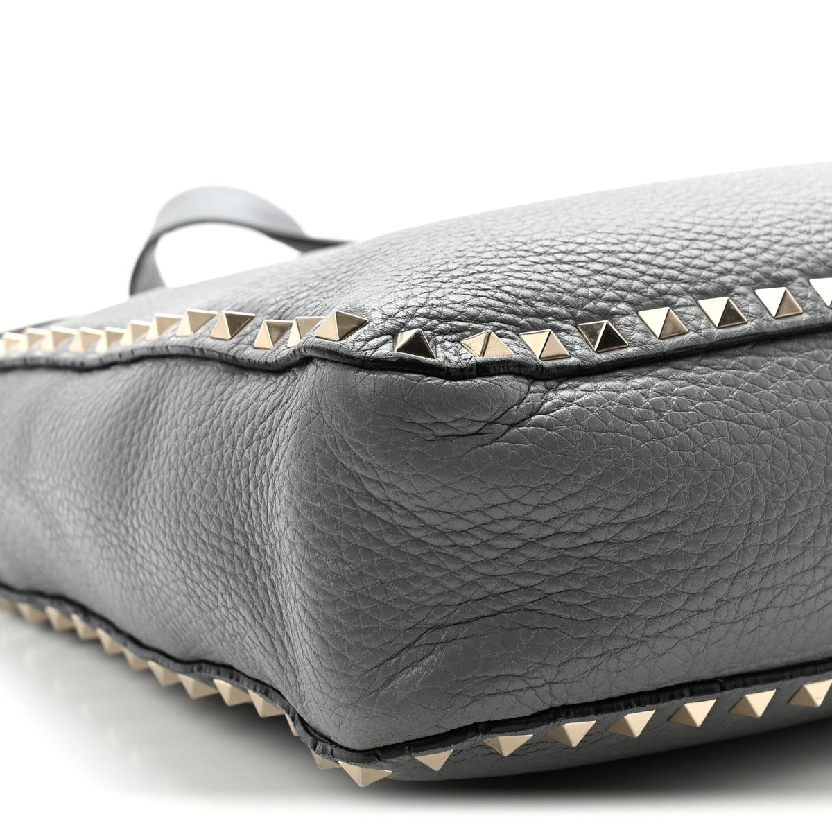Pebbled Calfskin Small Rockstud Flip-Lock Messenger Bag Light Stone