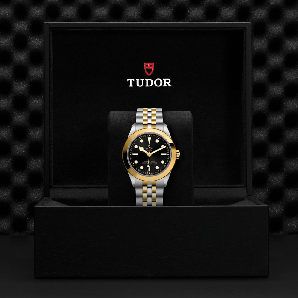 Black Bay One S&G 39mm - Black on Bracelet