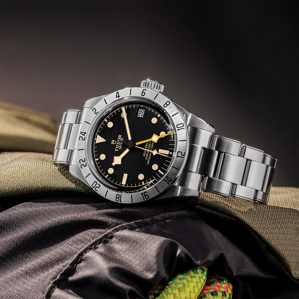 Black Bay Pro GMT 39mm - Black on Bracelet