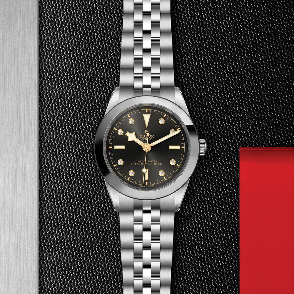 Black Bay One 39mm - Black, Diamond-Set on Bracelet