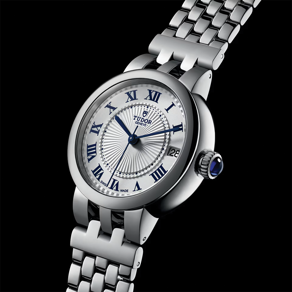 Clair de Rose 34mm - Opaline on Bracelet