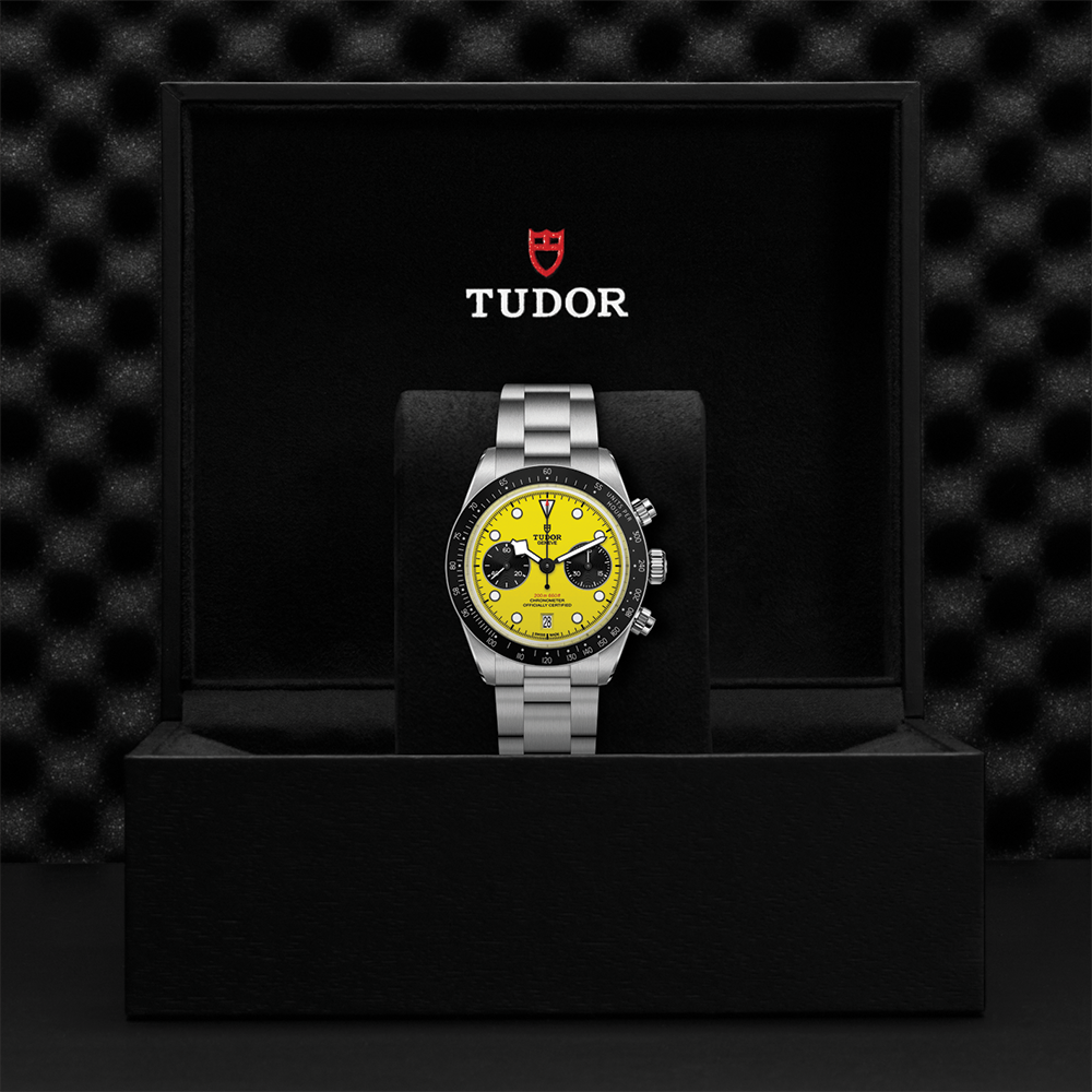 Black Bay Chrono 39mm - Yellow on Bracelet