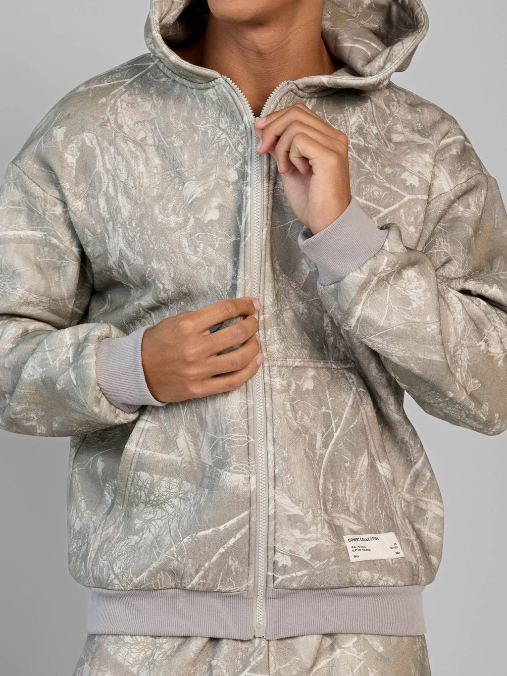 Camo Zip Hoodie – Mega