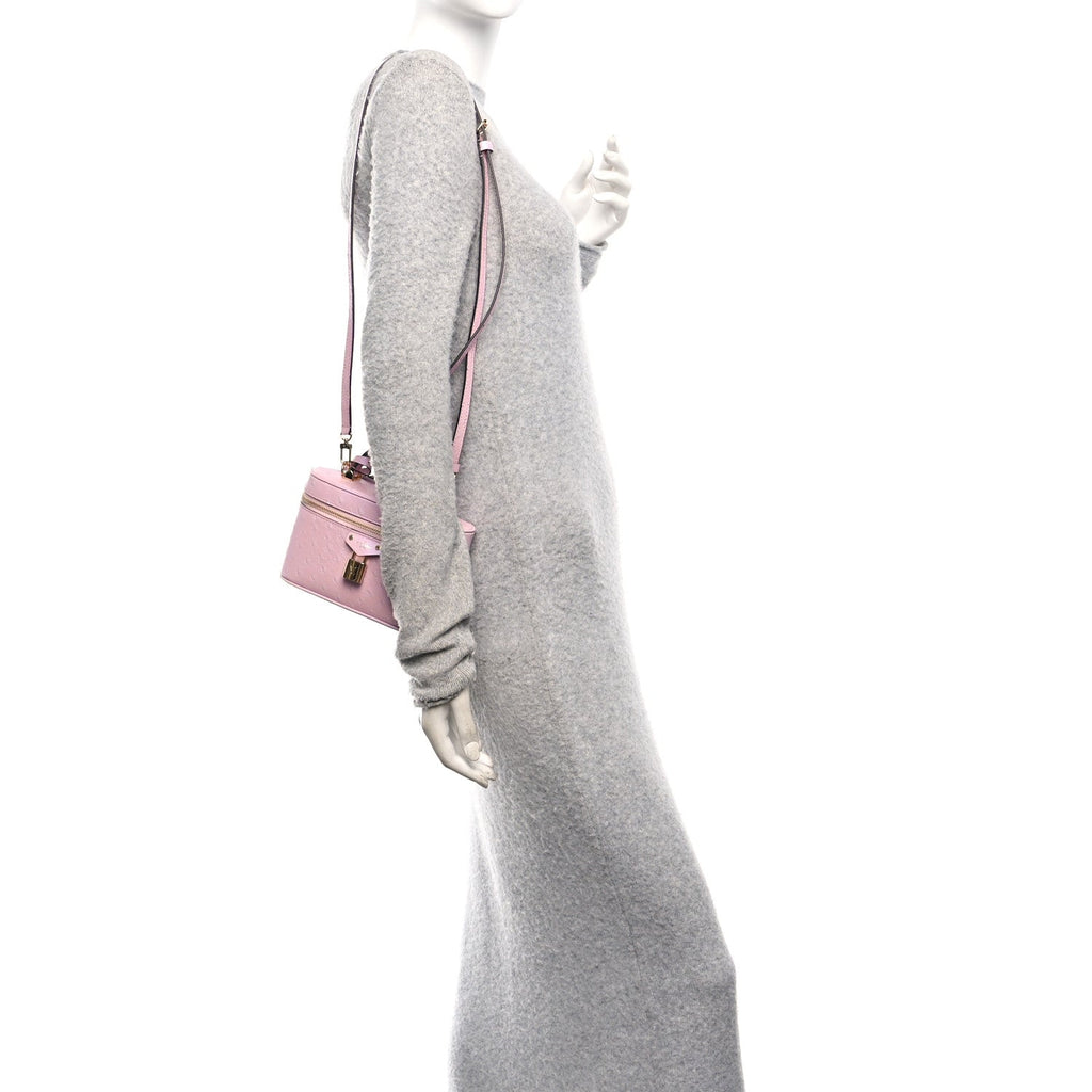 Ostrich Vanity Chain Pouch Pink